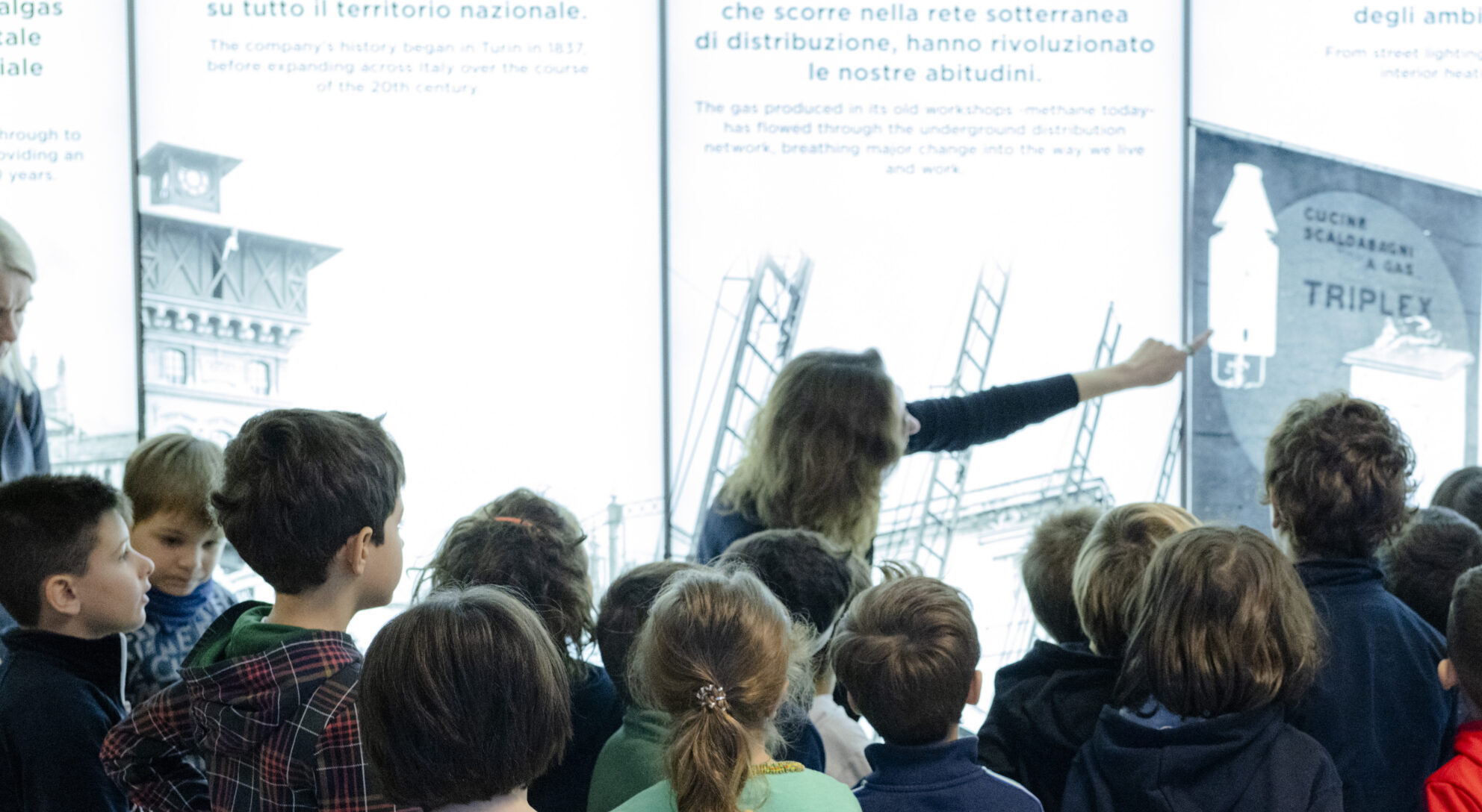 Due classi in visita all'Heritage Lab: scriveranno presente e futuro